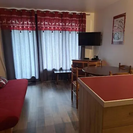 Douillet Aux Deux Alpes Apartment *